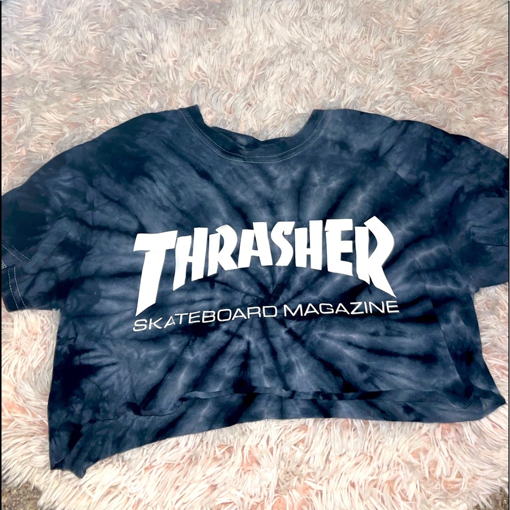 Thrasher Cropped Tee
